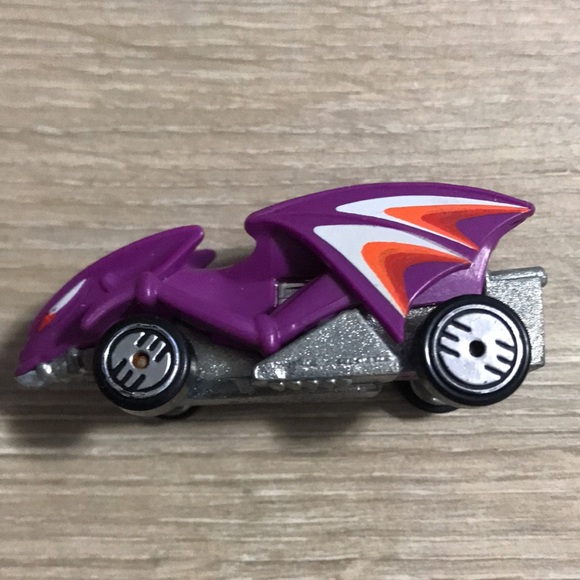 1985 Hot Wheels Speed Demons Purple Bat Dragon Racing Car Collectible Malaysia - Picture 3 of 6